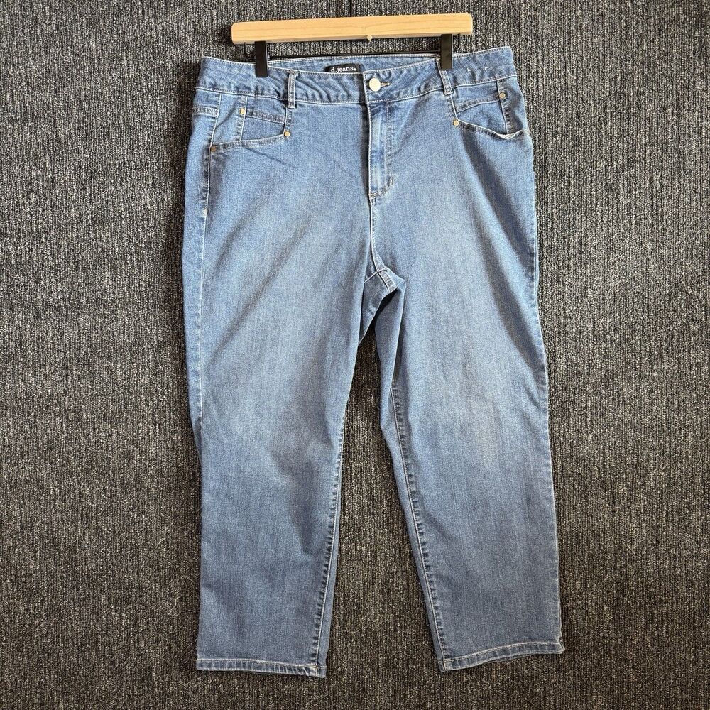 d.jeans Mid Rise Cropped Capri‎ Jeans Women’s Size 16W Medium Wash Stretch Denim